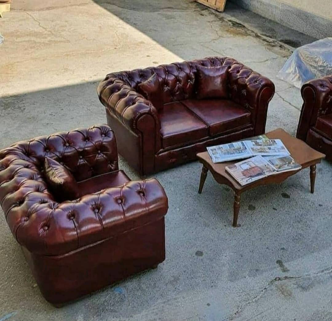 مبل نیمست ۴نفره چستر اداری